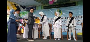 Sambut Generasi Rabbani, MDTA Yayasan Al Khairiyah Kubangsari 1 Cilegon Gelar Ikhtifalan